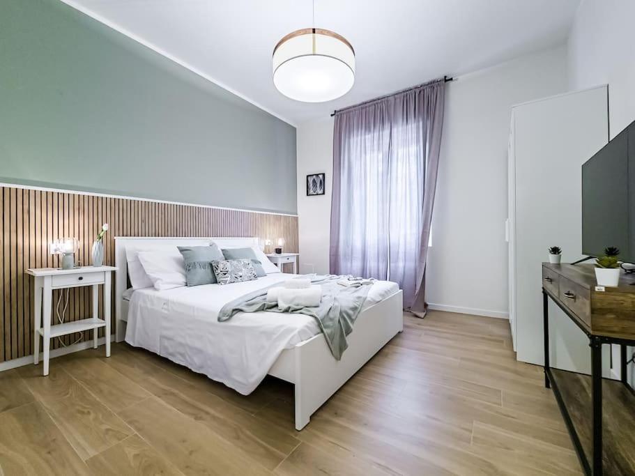 Motor Valley Boutique - 3 *